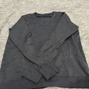 Lululemon Women’s Swiftly Relaxed Long-Sleeve Shirt - Hip Length